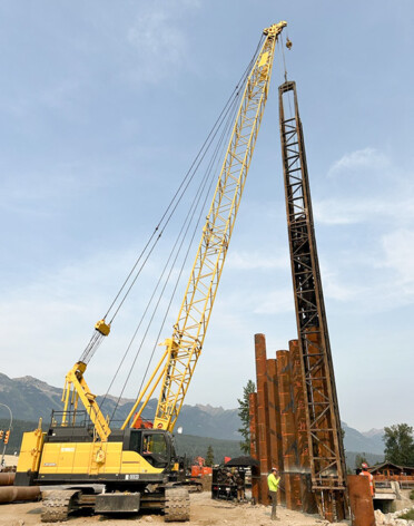 Henry Drilling - Crane Rentals